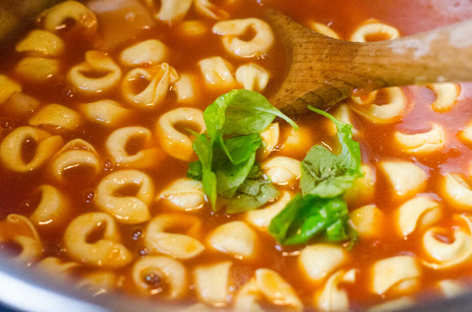 Tomato Basil Tortellini