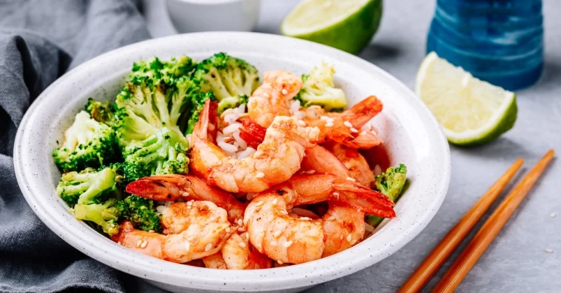 Spicy Honey Garlic Shrimp and Broccoli Skillet