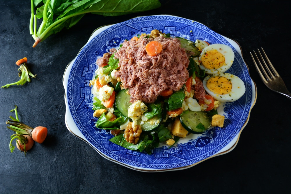 Low carb keto salad with Tuna, Eggs and Vegetables